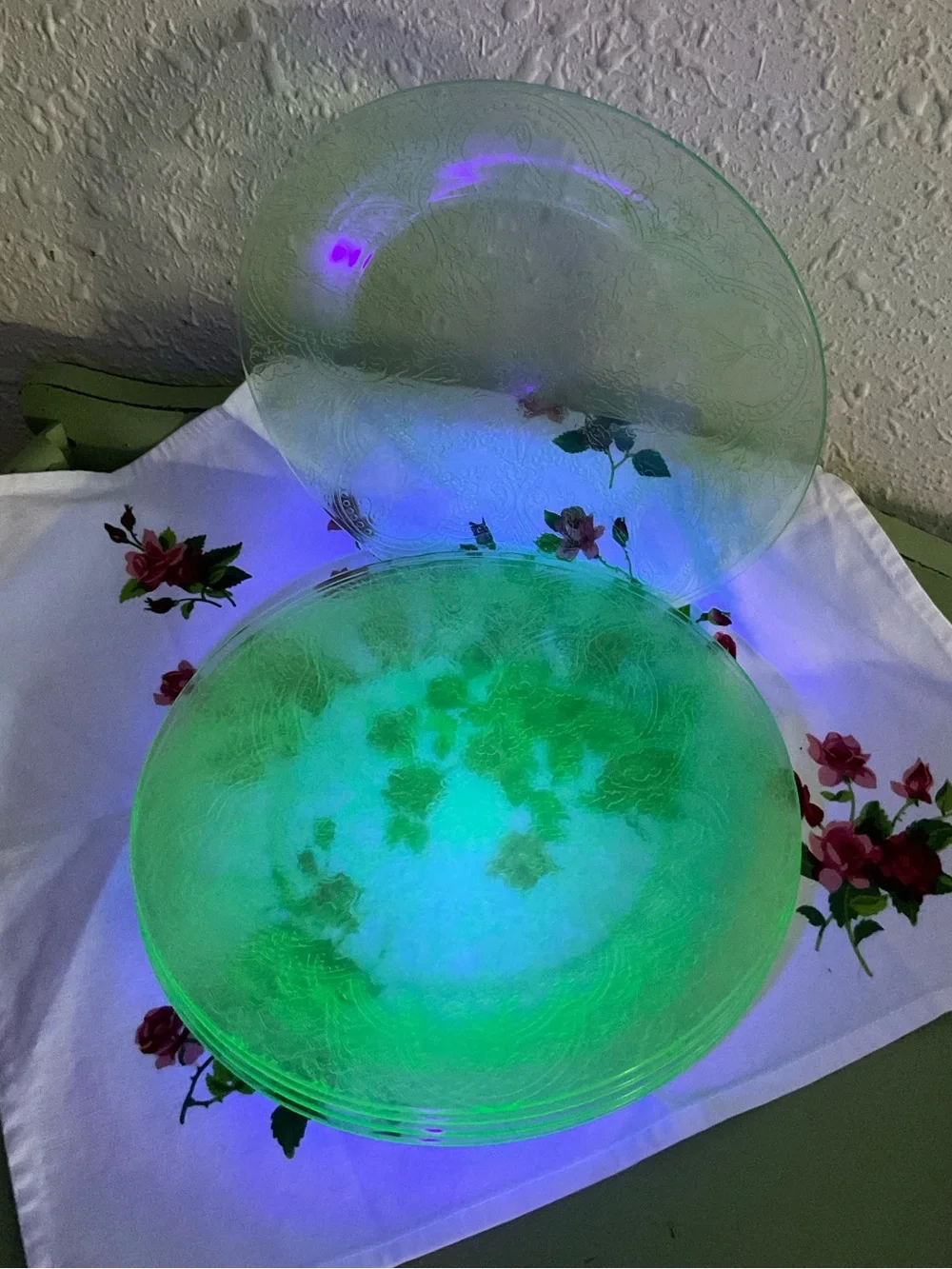Lot of 5 Green Uranium Plates Glass